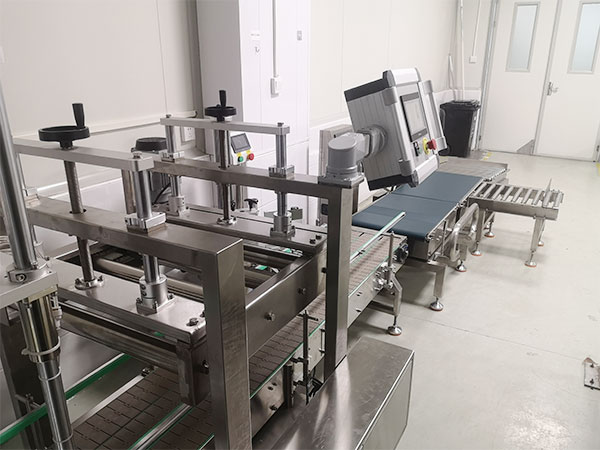 称重式酱料灌装机